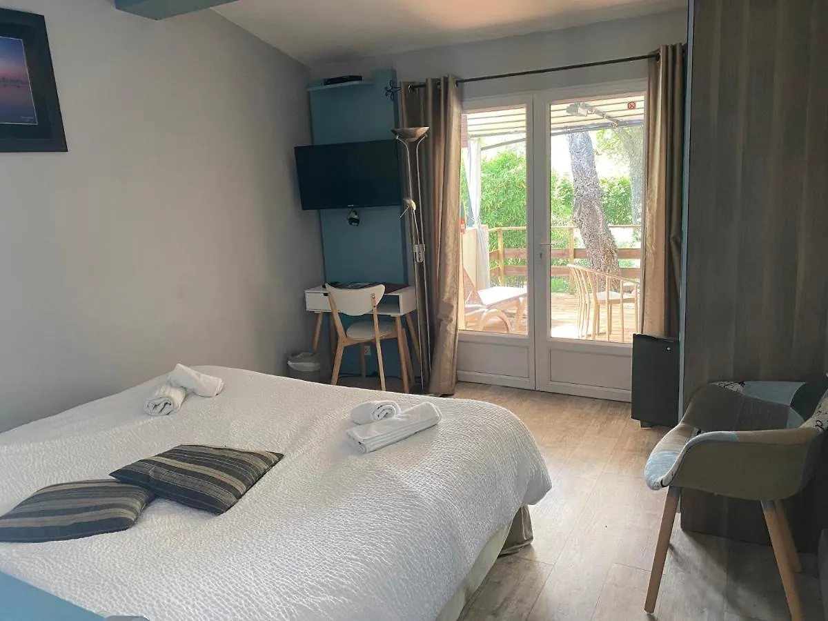 Le Mas Saint Donat Sainte-Maxime 0*,