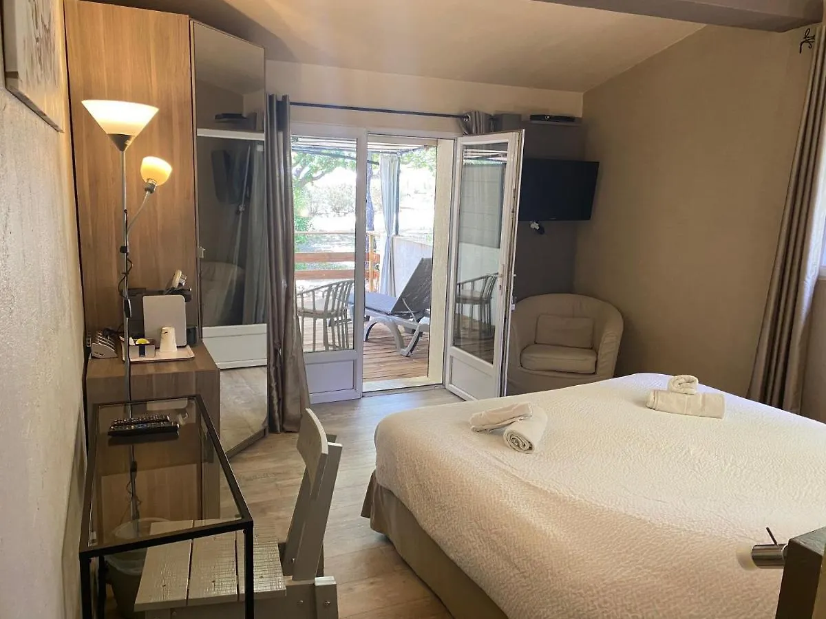 Le Mas Saint Donat Sainte-Maxime Otel