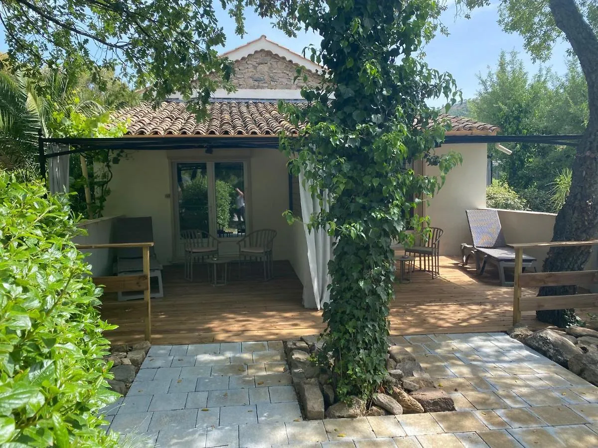 Le Mas Saint Donat Sainte-Maxime Hotel